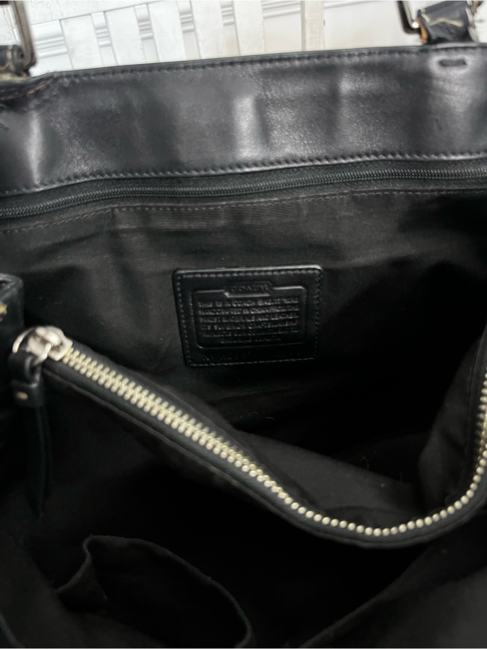 Coach Authentic Hampton F12643 Brown/Black Trim Signature Satchel - Picture 8 of 9